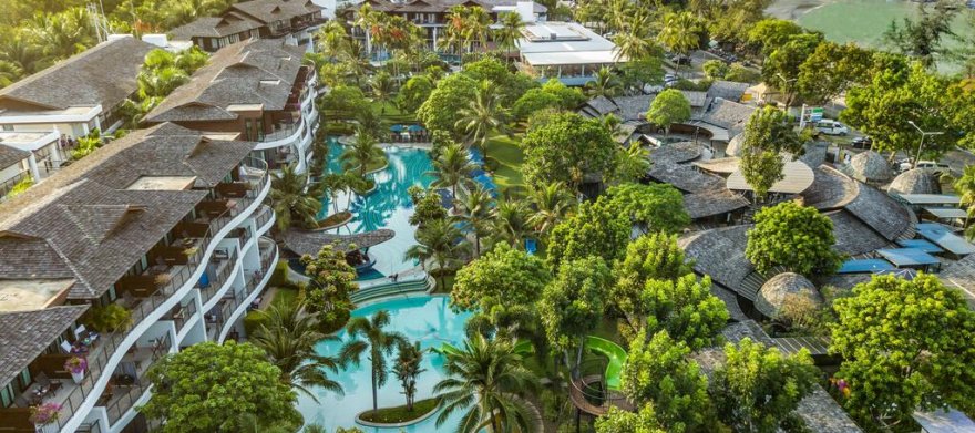 Holiday Inn Resort Krabi Ao Nang Beach 4* - 0